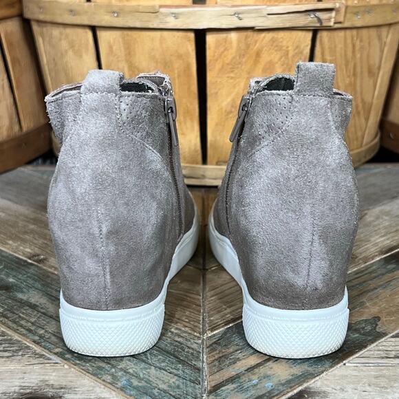 Steve Madden Wavery Tan Perforated Suede Gore-Elastic Zip Wedge Boots Womens 7 - Picture 6 of 12